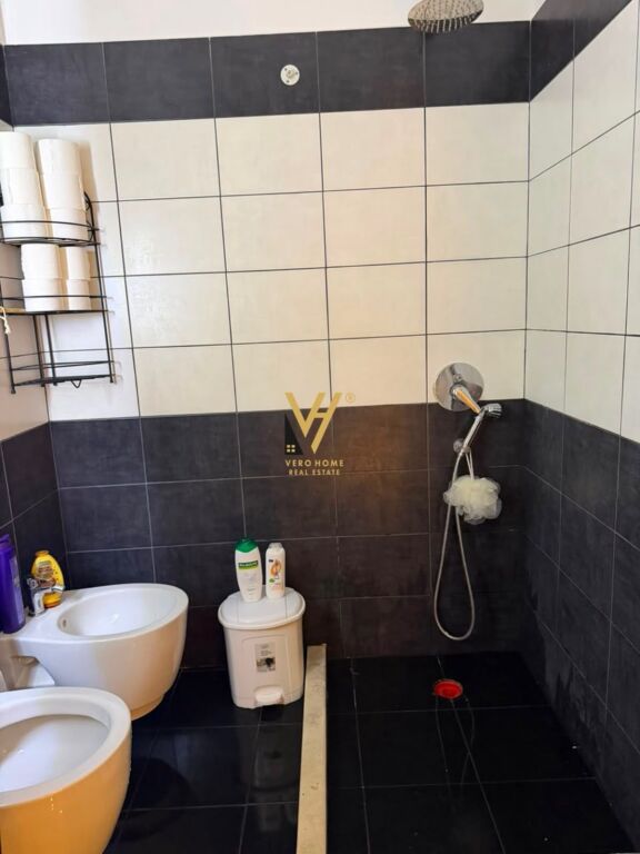 SHITET APARTAMENT 2+1+BLK NE LUNGO MARE, VLORE 260.000 EURO