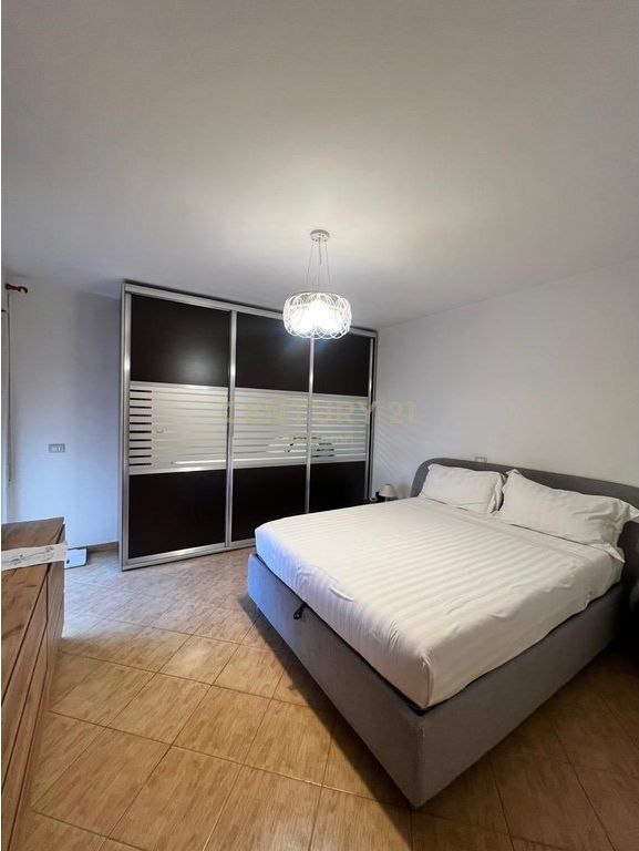 Apartment for rent 2+1+2+3 balconies in Neighborhood No. 1, Durrës