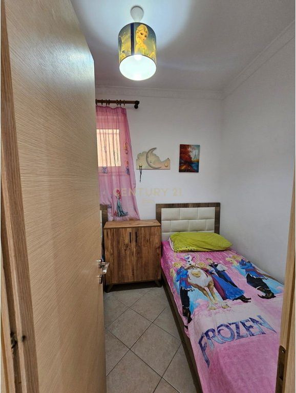 SHITET APARATEMENT 2+1 ME PAMJE DETI, NE PLAZH,DURRES !