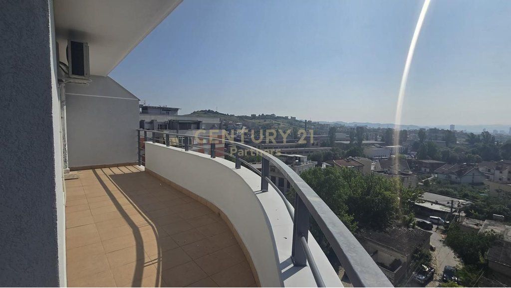 Apartment 1+1+ Veranda For Sale in Shkozë, Tirana