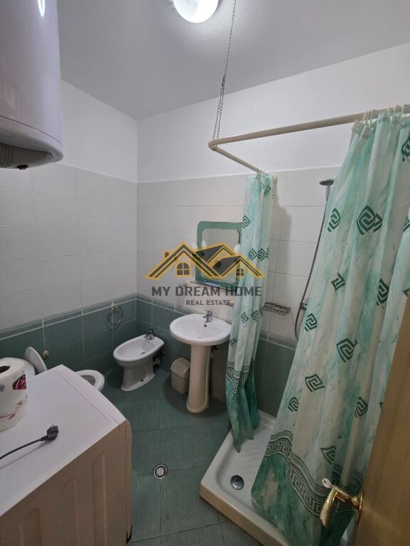 Appartamento 1+1 In Affitto sulla Spiaggia, Durrës