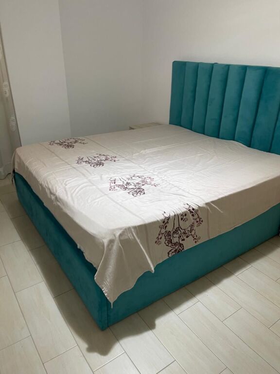 Apartament 1+1 me qera tek komuna parisit prane niku construction