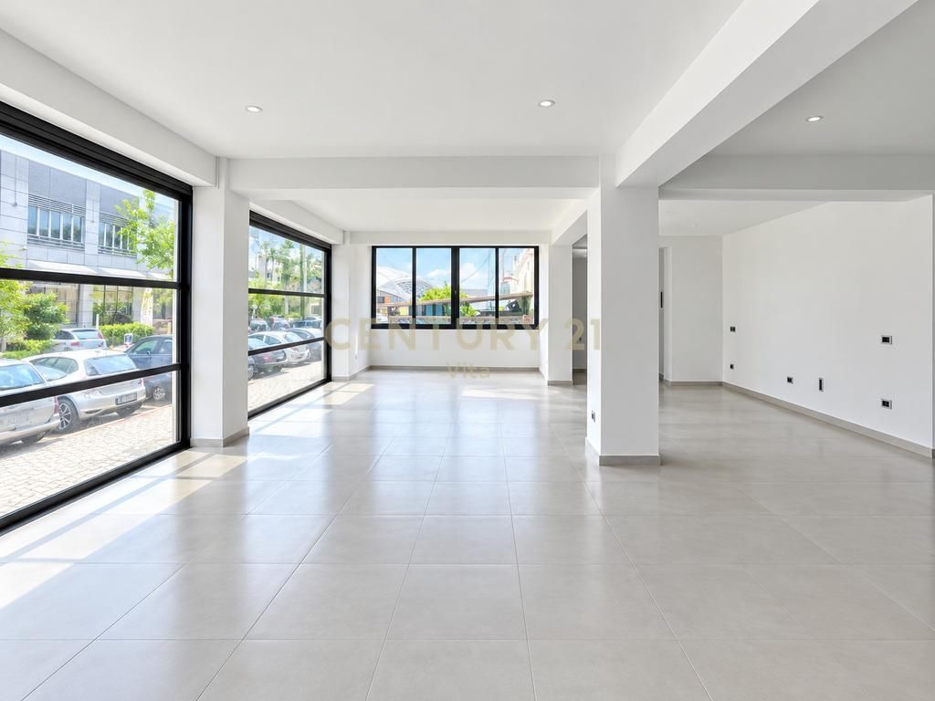 JEPET NJESI ME QIRA KOMERCIALE NE VOLLGA PRANE PISTES KOKA ,DURRES !