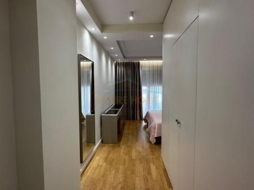 Rent, Apartment 3+1+3+ Parking Space, Residence Touch of the Sun, Tirana