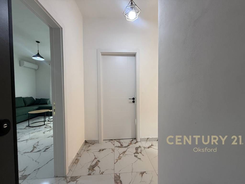 Affittiamo appartamento 2+1+2, in Via “5 Maji”! 600 € /Mese