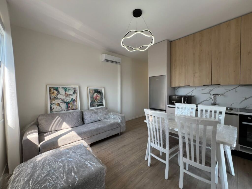 Jepet me qira apartament 2+1