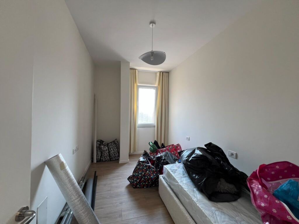 Jepet me qira apartament 2+1