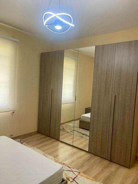 Apartament 2+1 per qira Fresk