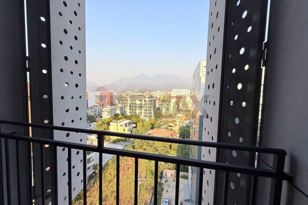 Apartament - Për Qira - Rruga 5 Maji, Tiranë(ID: 530571005-152)