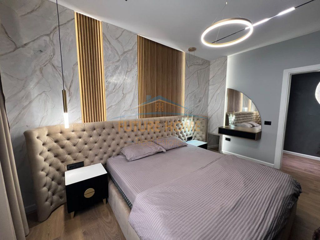 Shitet, Apartament 1+1, Lake Land Residence, Farkë