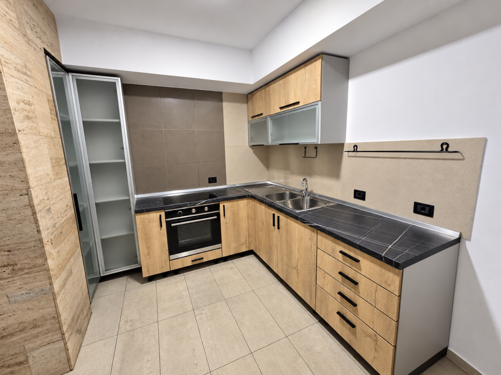 OFFICE WITH VERANDA FOR RENT | CENTER 9-FLOORS  #1378