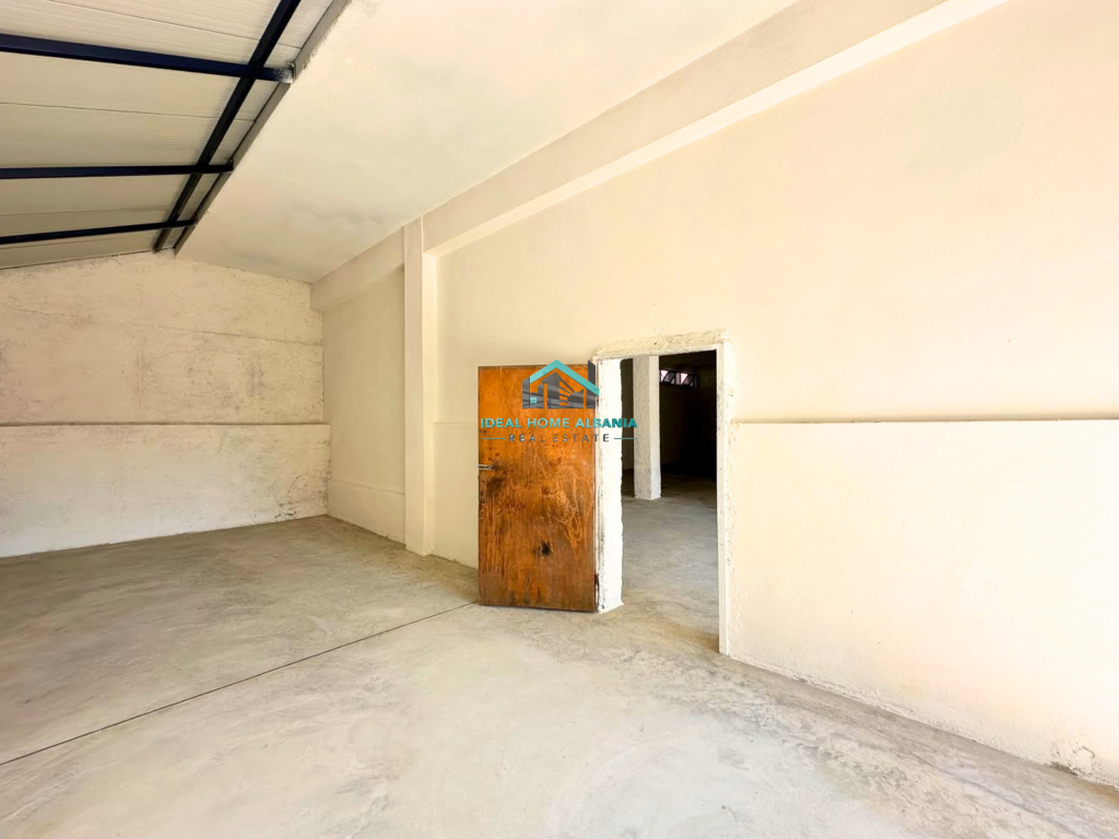 🏢 SHOP FOR RENT – BISHTI I KALLDRËMIT, VLORË