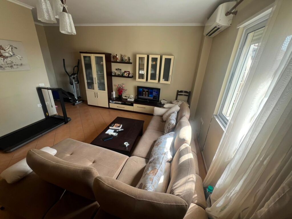 APARTAMENT 2+1 PËR SHITJE – FRESK