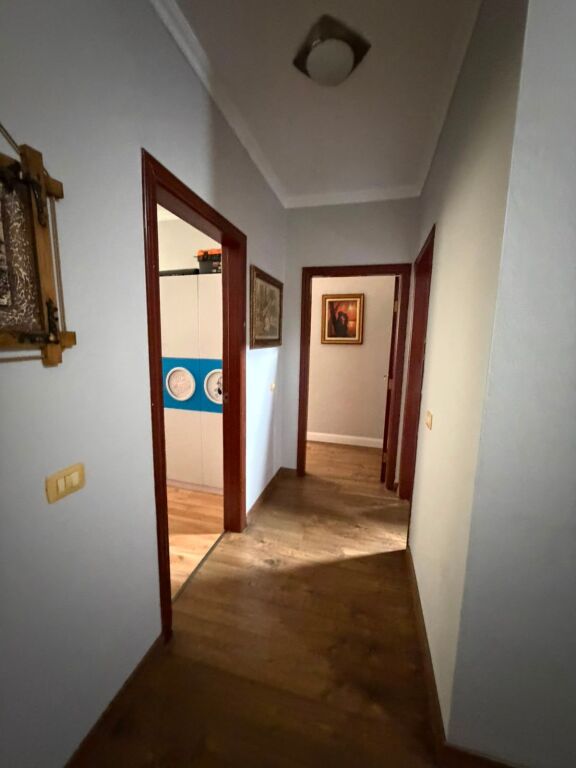 Affittasi appartamento 2+1 a Yzberisht