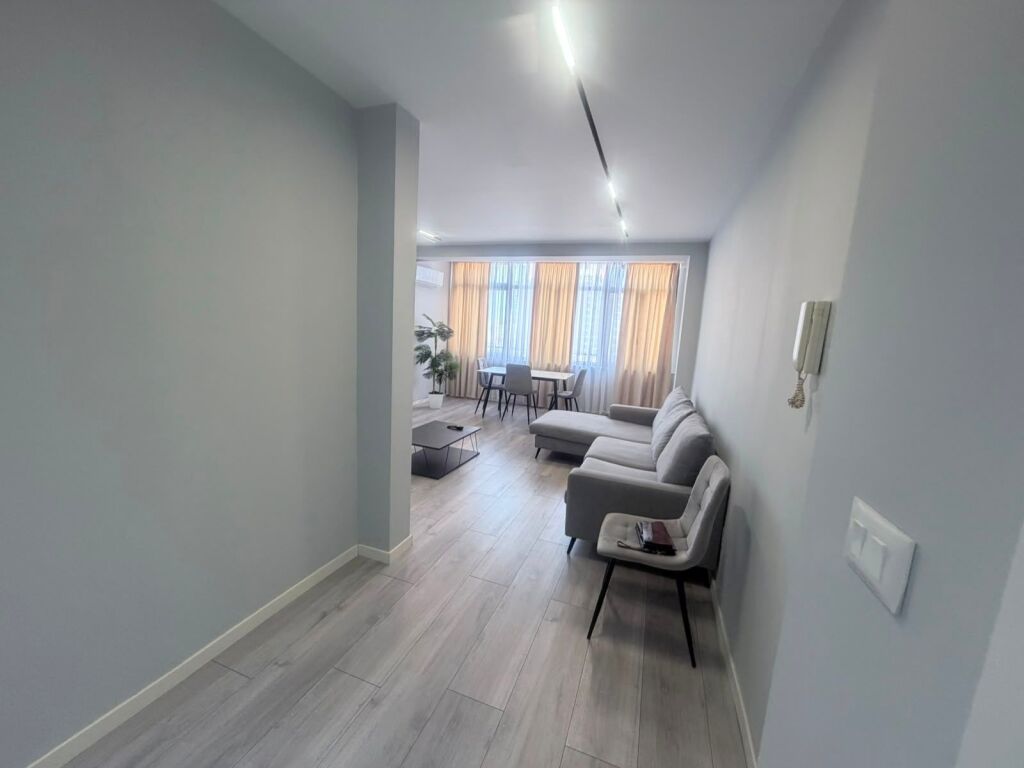 Sale | Apartament 2 + 1 | 21 Dhjetori | 269000 €
