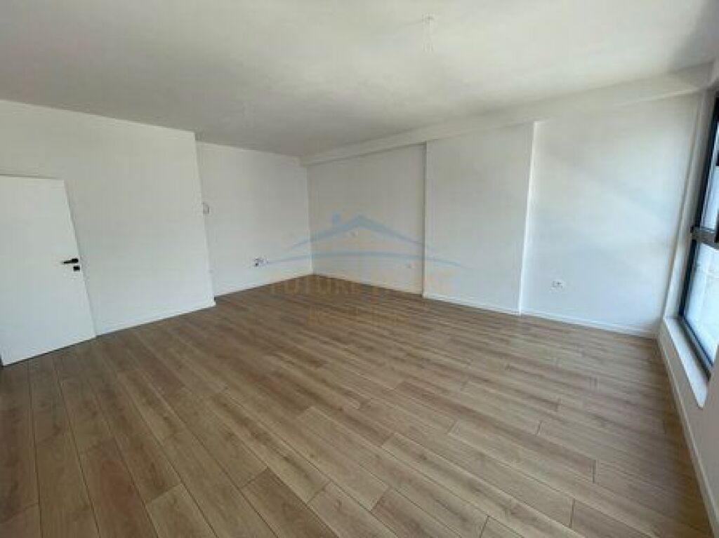 Qera, Apartament 2+1+2, Rezidenca "Jordan",  Tirane . Empire73791