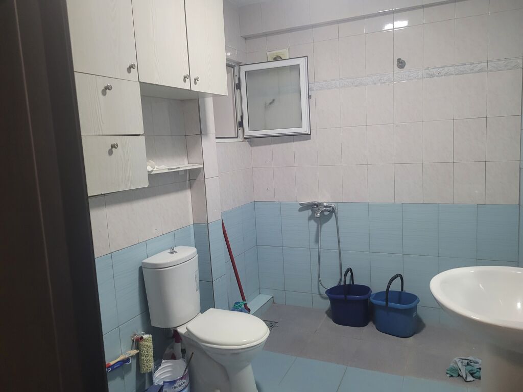 Apartment 2+1 for rent Myslym Shyri 