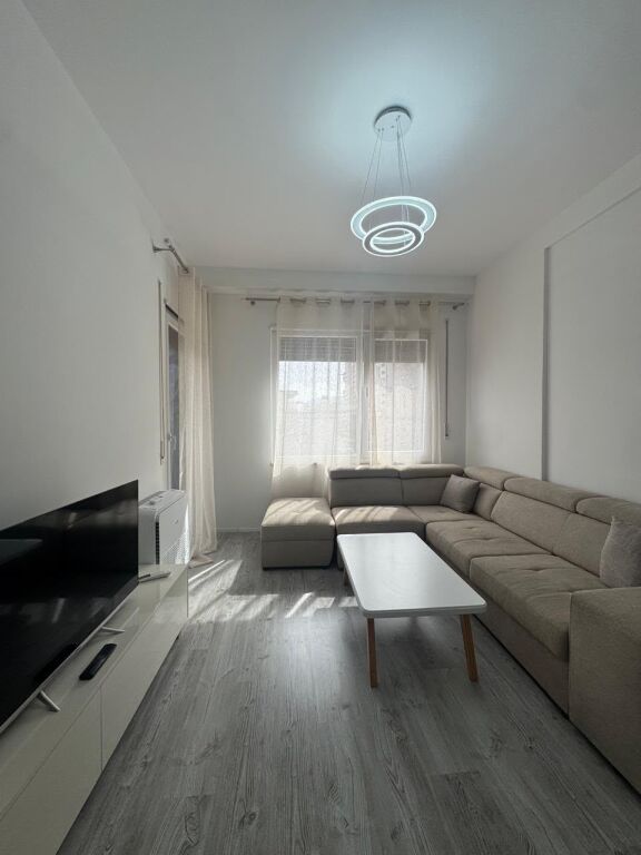 For sale and rent 2+1+2 Kavajes Street