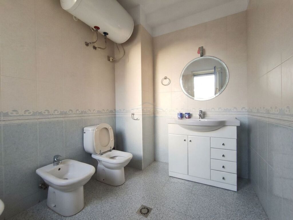 Qera,Apartament 2+1+2, Komuna e Parisit, Tirane