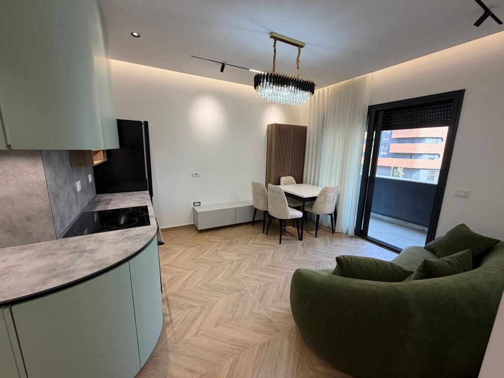 In vendita 1+1 investito complesso oasis