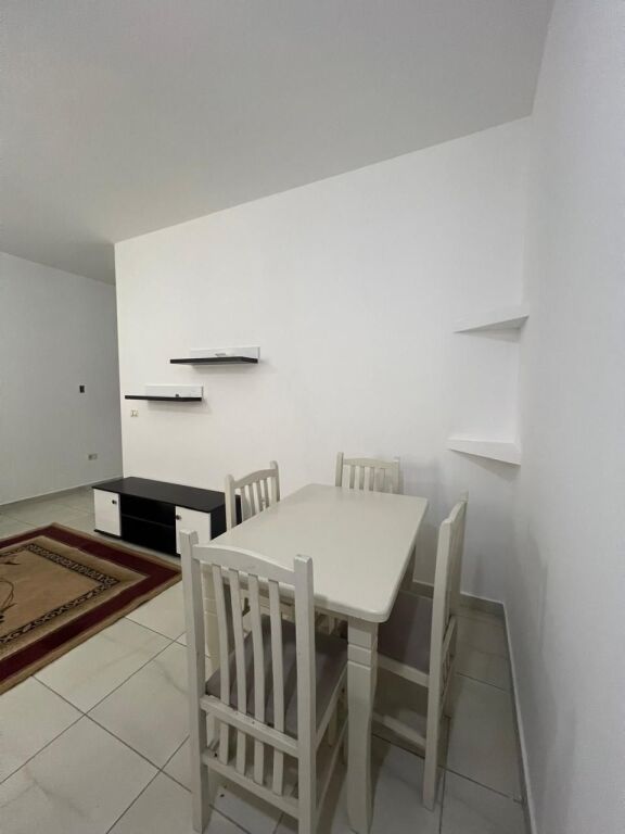 🏡 Apartament 2+1 me qera  📍 Astir, Kompleksi Fratari