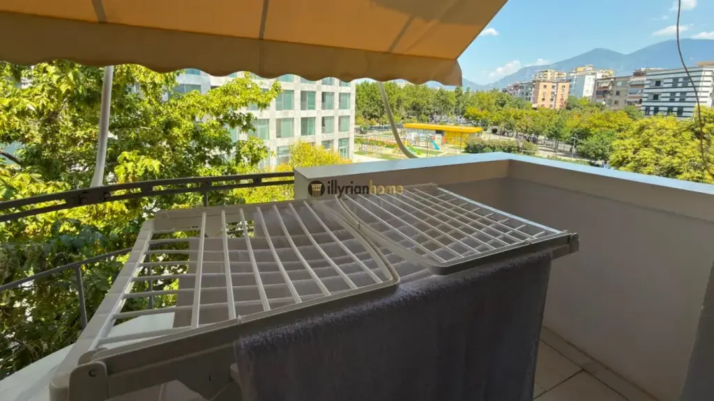 Qira, Apartament 1+1 me kuzhinë më vete tek Rruga e Elbasanit