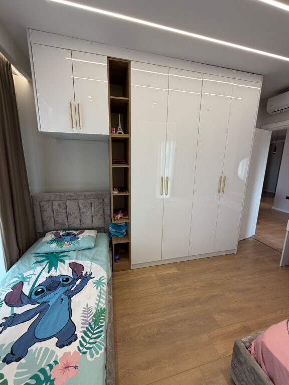 Apartament per qira 2+1 tek Kompleksi Aura ne Laprake cmimi 80,000 leke/muaj