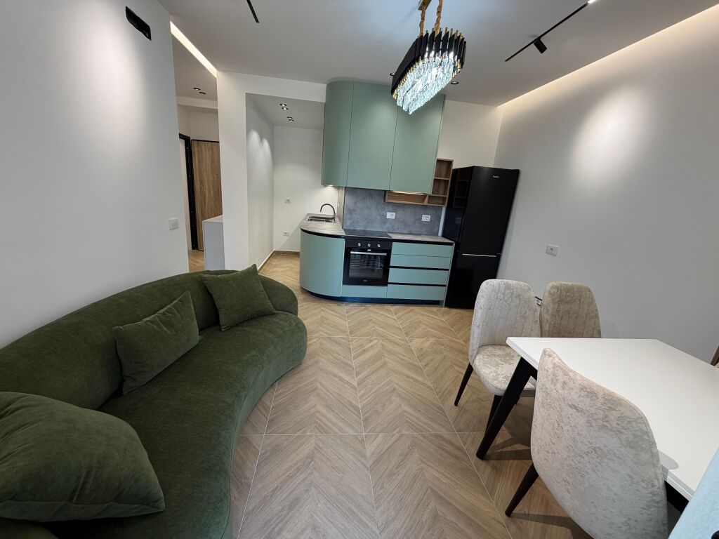 In vendita 1+1 investito complesso oasis