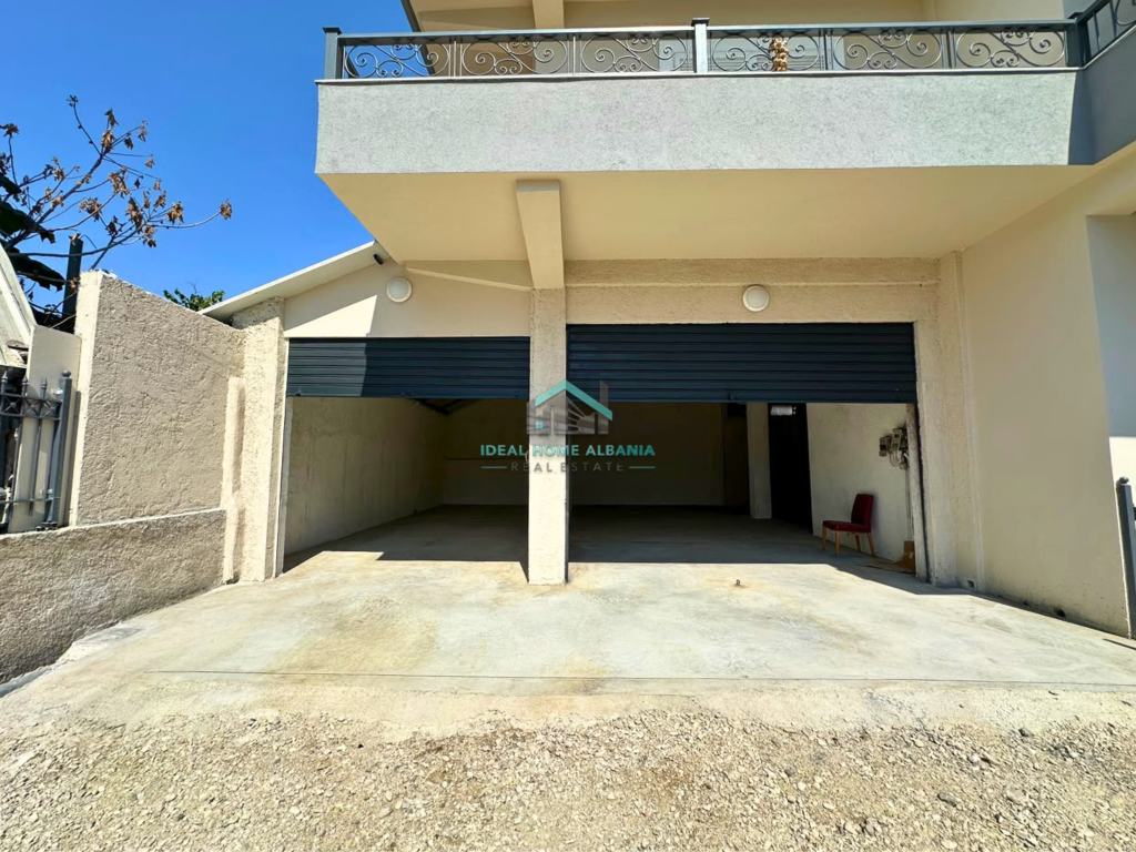 🏢 SHOP FOR RENT – BISHTI I KALLDRËMIT, VLORË