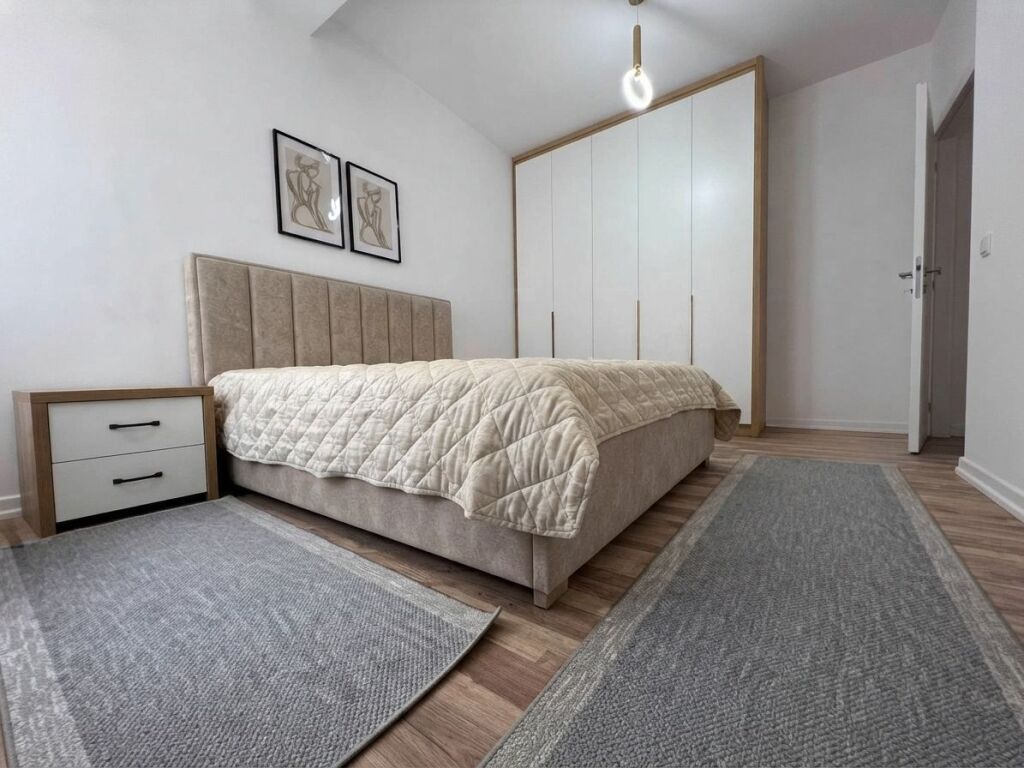 Affitto, Appartamento 2+1, Via Elbasanit, Xheluks Residence, Tirana