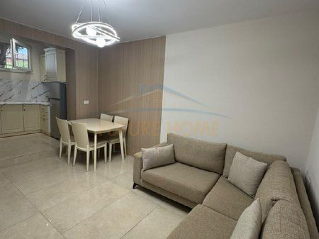 Shitet, Apartament 1+1, Selvia, Tirane