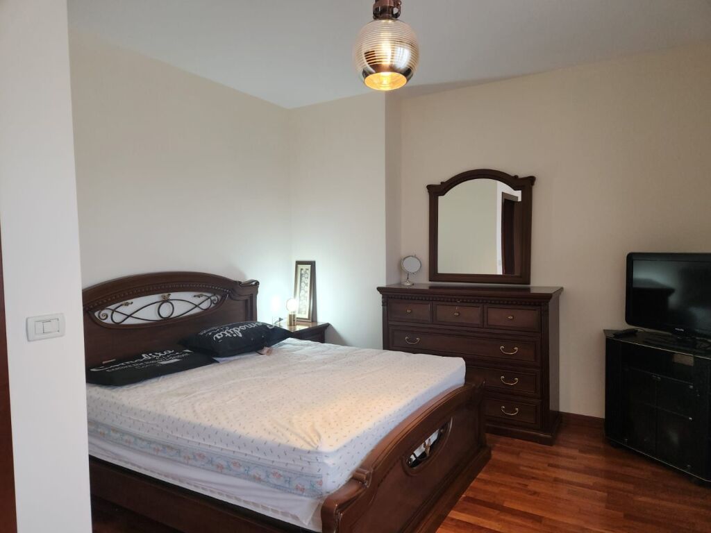 Qera | Apartament 2 + 1 | Blloku | 1500 €/muaj