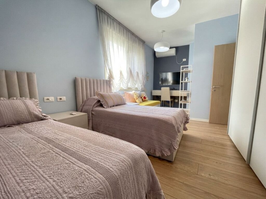 Affitto, Appartamento 2+1, Mercato Elettrico, Tirana