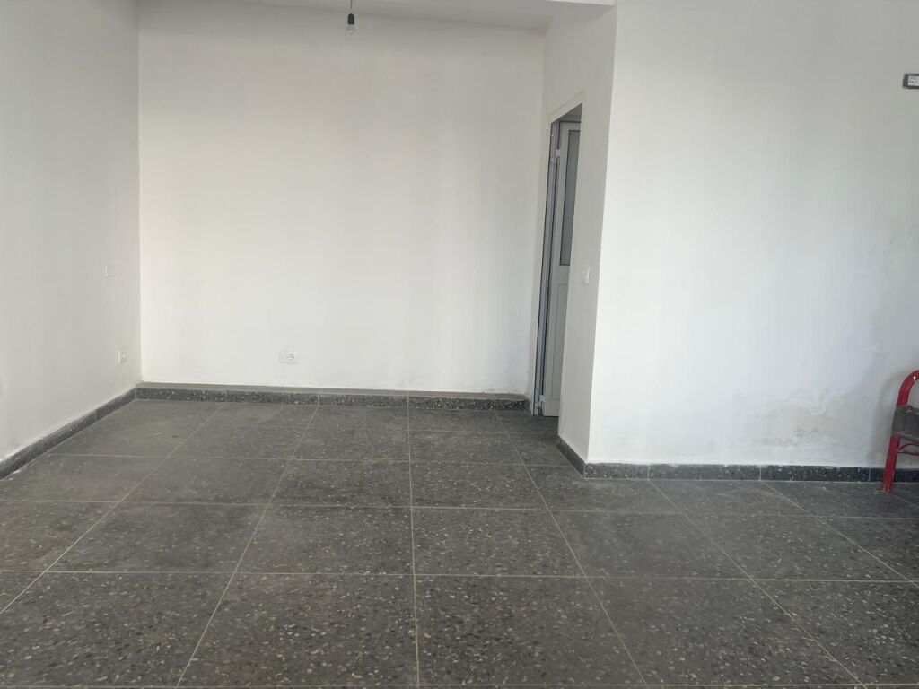 BUSINESS PREMISES FOR RENT – NEAR THE HOSPITAL, DURRËS!