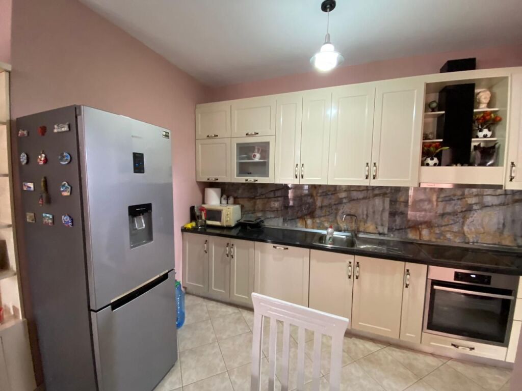 🏠 APPARTAMENTO 2+1 IN AFFITTO – Via Mine Peza
