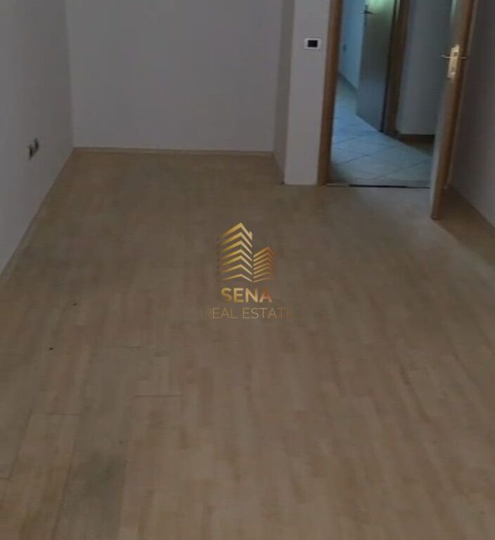 Qira, Ambient Biznesi, 2+1+Blk, Blloku, 90.000 Lek/Muaj
