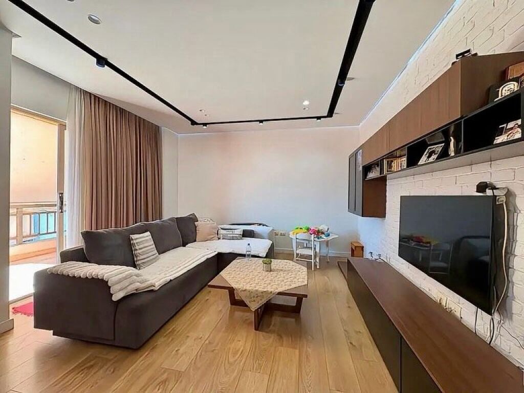 Vendesi in vendita Appartamento 2+1📍Yzberisht, Nuovo Viale