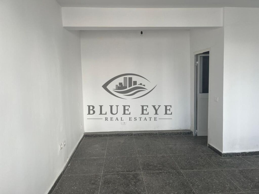 AMBIENT BIZNESI ME QIRA – PRANË SPITALIT, DURRËS!
