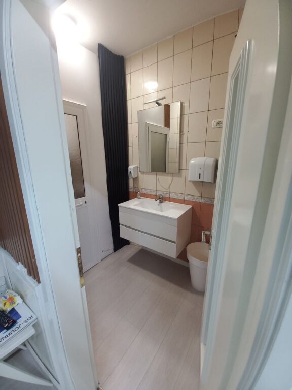 Premises for rent for dental clinic, Commune of Paris