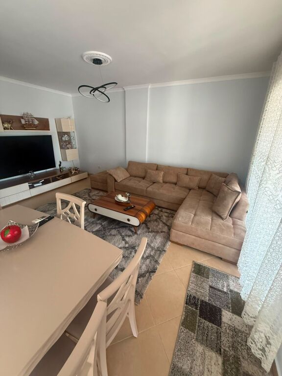 RENT APARTMENT 1+1 FLORIDA BEACH DURRES 500 EURO