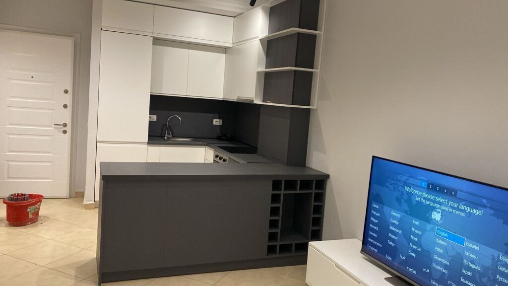 Apartment 21 December ( Kompelski Contact )