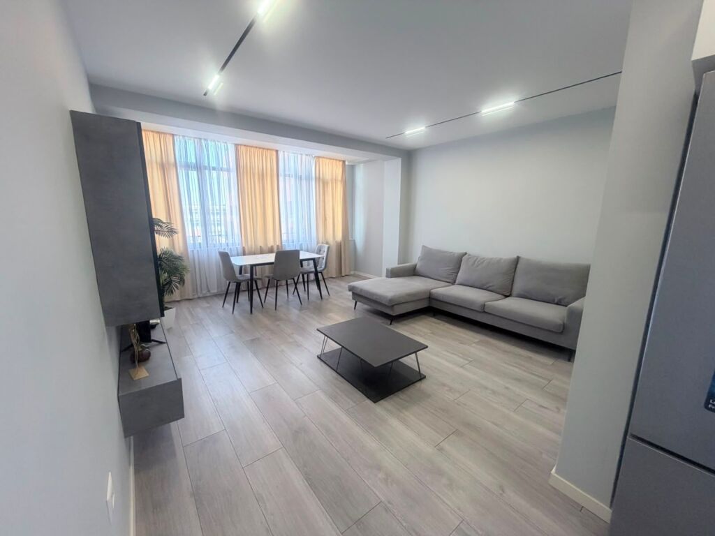 Sale | Apartament 2 + 1 | 21 Dhjetori | 269000 €