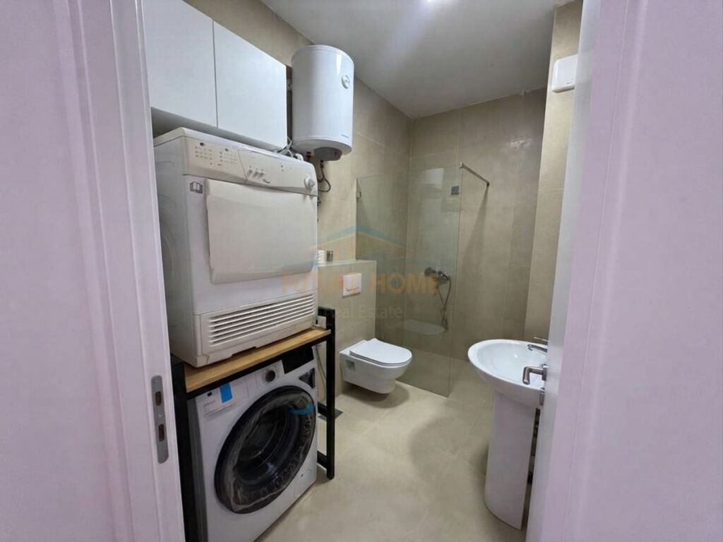 Affitto, Appartamento 2+1, Via Elbasanit, Xheluks Residence, Tirana