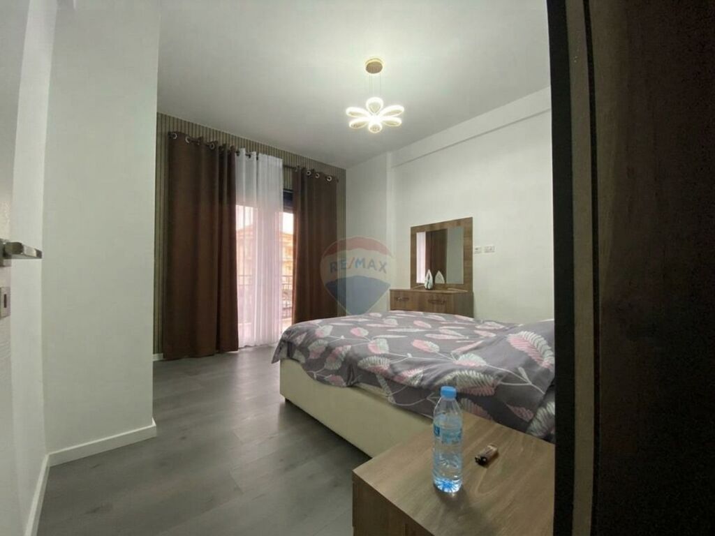 Qera, Apartament 2+1+2, Rruga e Elbasanit
