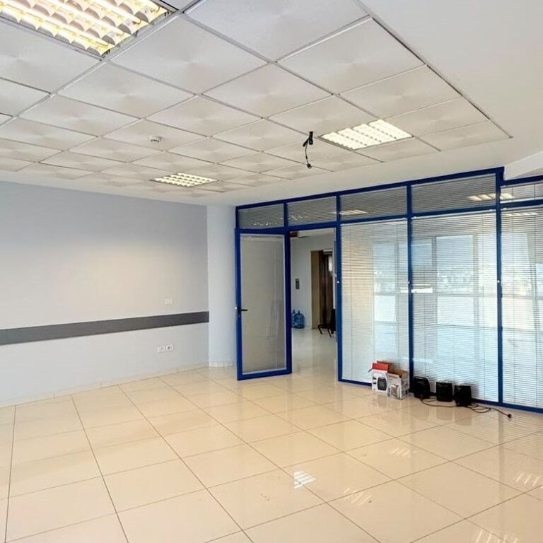 🏢 OFFICE SPACE FOR RENT – SELVIA ✨