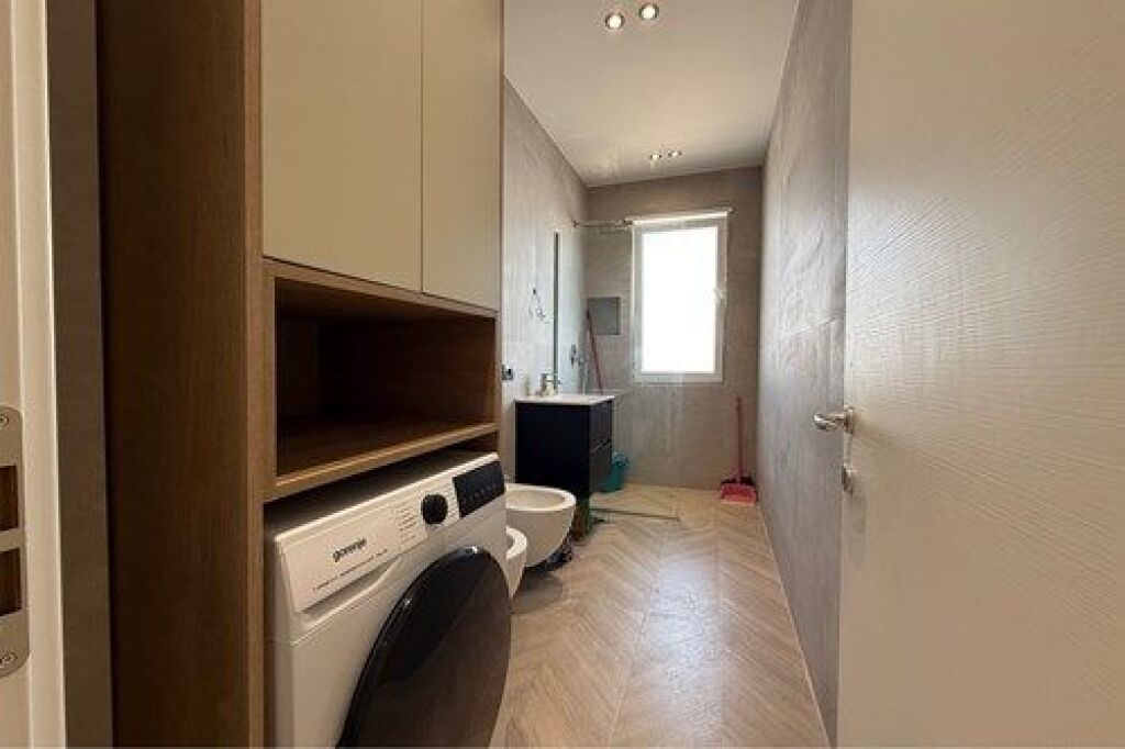 Apartament 2+1 me qira – Univers City