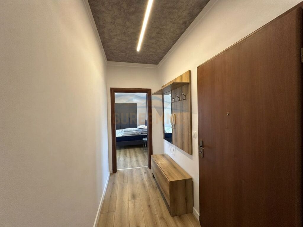 Qira, Apartament 1+1, Rruga e Barrikadave, Tiranë.