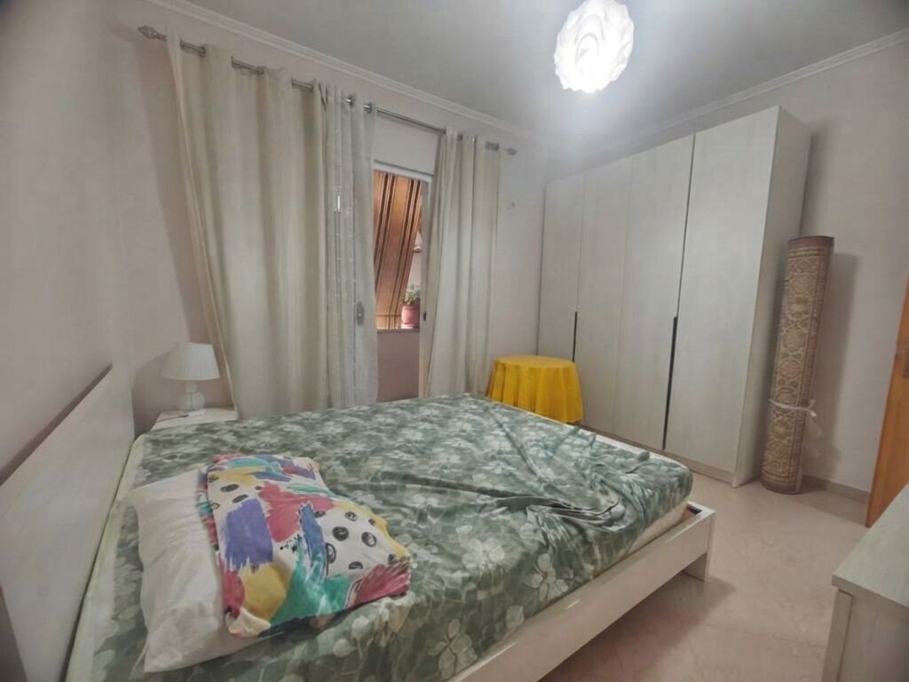 Qera, Apartament 2+1+2+Post Parkim, Xhamlliku, Tiranë