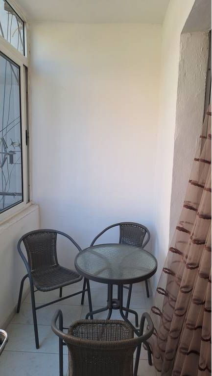 Appartamento 2+1 in Affitto in Via Kavaja, 107 m²