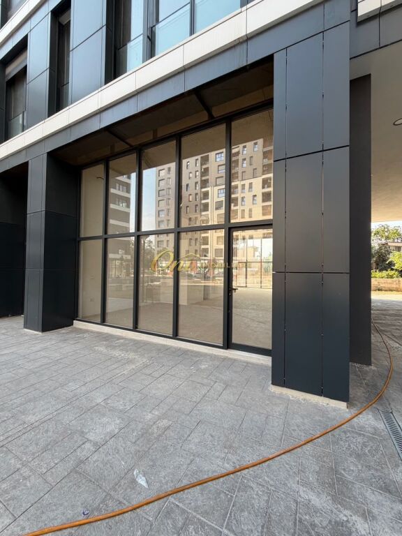 DON BOSKO, SHOP FOR RENT 162M2